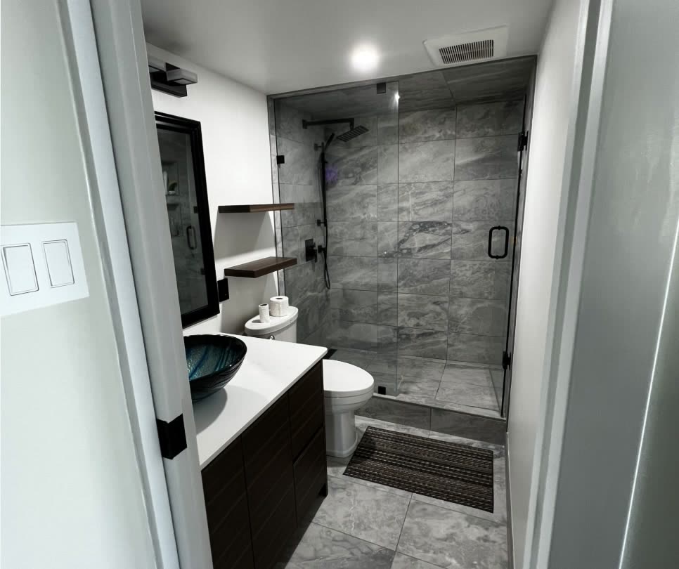 West End Bathroom, interior