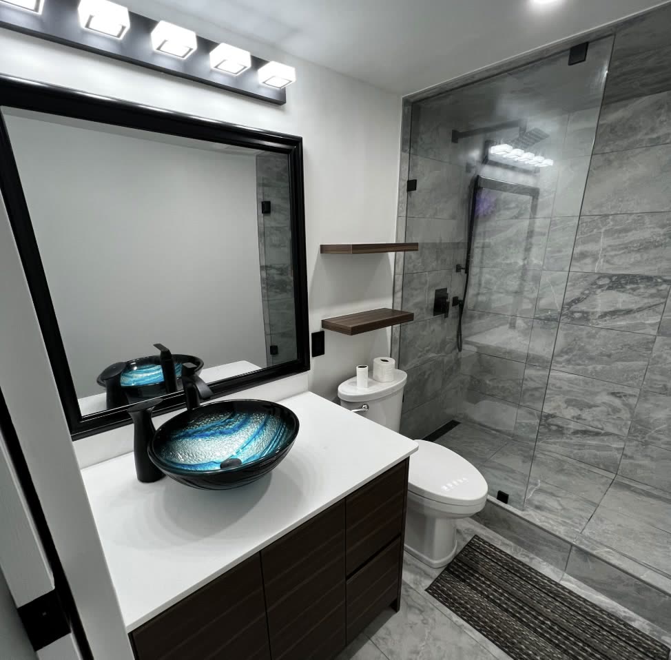 West End Bathroom, interior